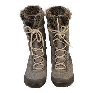 Columbia Women’s Size 7.5 Minx Mid III Faux fur lined Winter Snow Boot  quilted